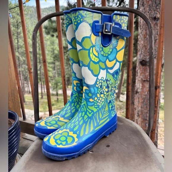 Sperry Shoes Sperry Blue And Green Floral Rain Boots Poshmark - Main Image